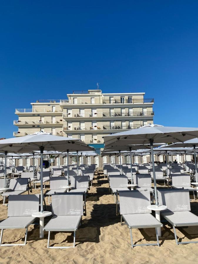 פסארו Hotel Flying מראה חיצוני תמונה