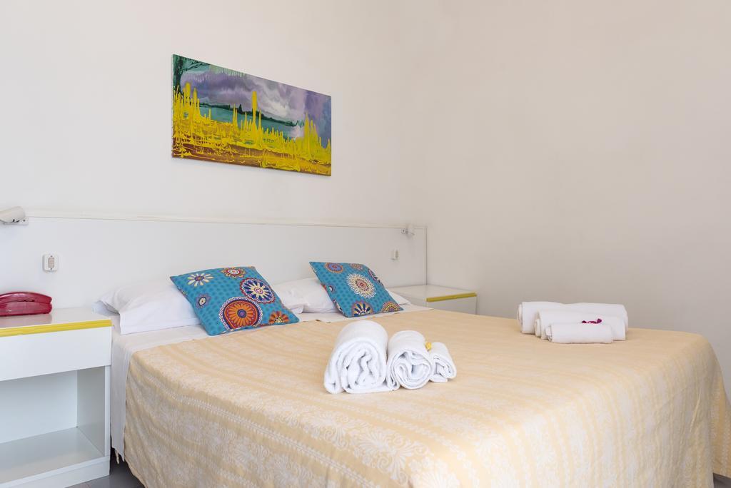 פסארו Hotel Flying מראה חיצוני תמונה